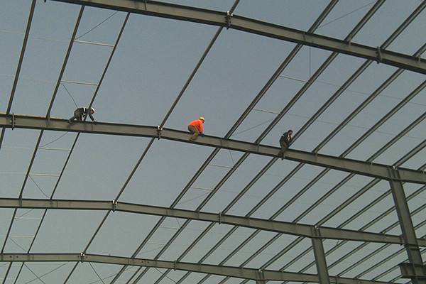 鋼結(jié)構廠房施工